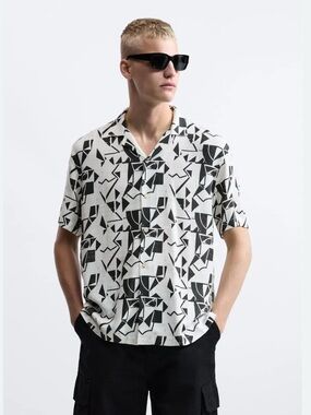 Zara Men’s Short-Sleeve Geometric Print Shirt - White & Black